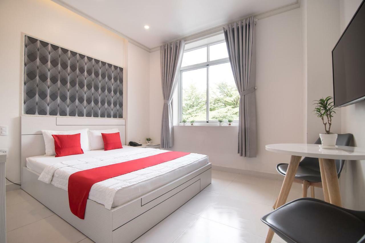 הו צ'י מין סיטי Bin Bin Hotel 4 - Near Sunrise City D7 מראה חיצוני תמונה