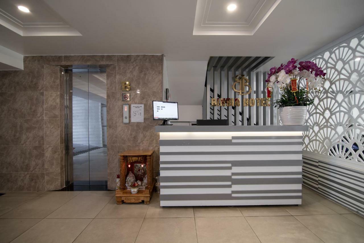 הו צ'י מין סיטי Bin Bin Hotel 4 - Near Sunrise City D7 מראה חיצוני תמונה