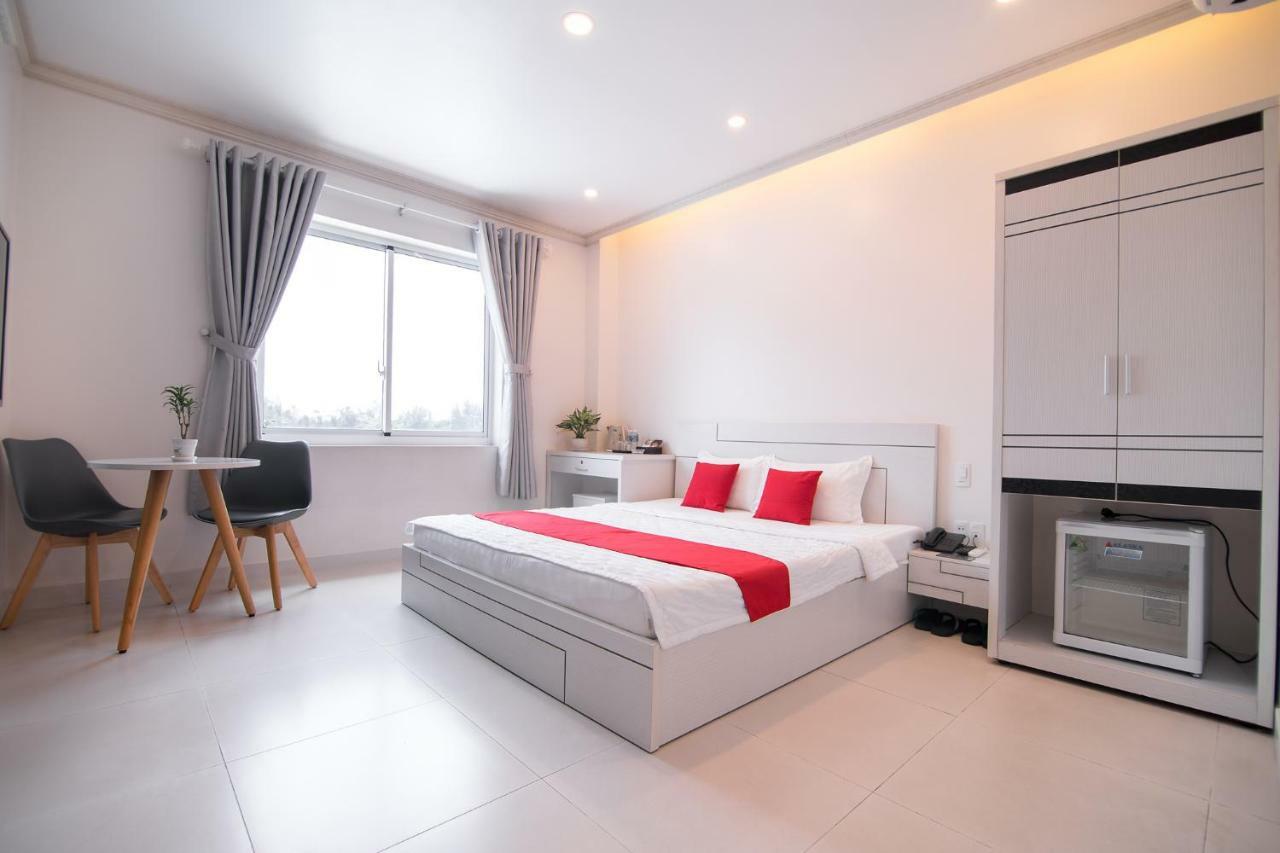הו צ'י מין סיטי Bin Bin Hotel 4 - Near Sunrise City D7 מראה חיצוני תמונה
