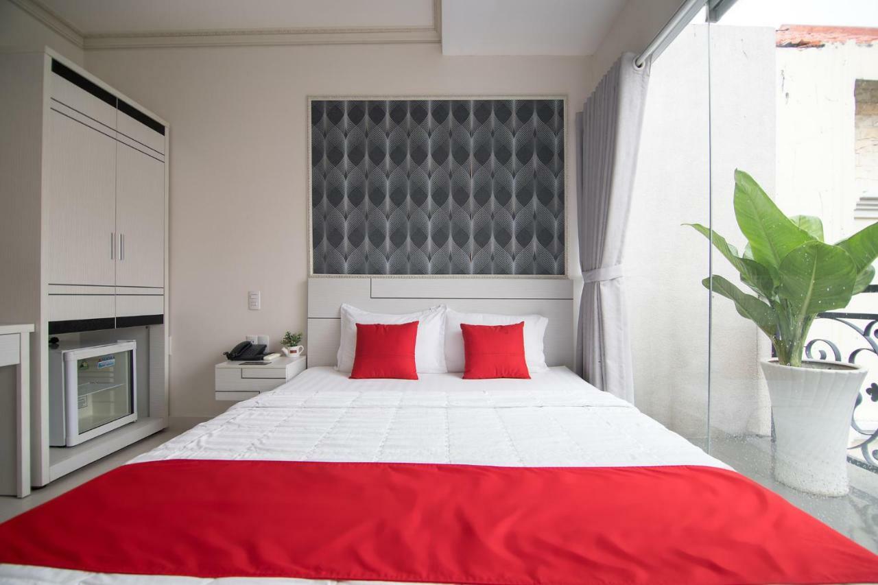 הו צ'י מין סיטי Bin Bin Hotel 4 - Near Sunrise City D7 מראה חיצוני תמונה