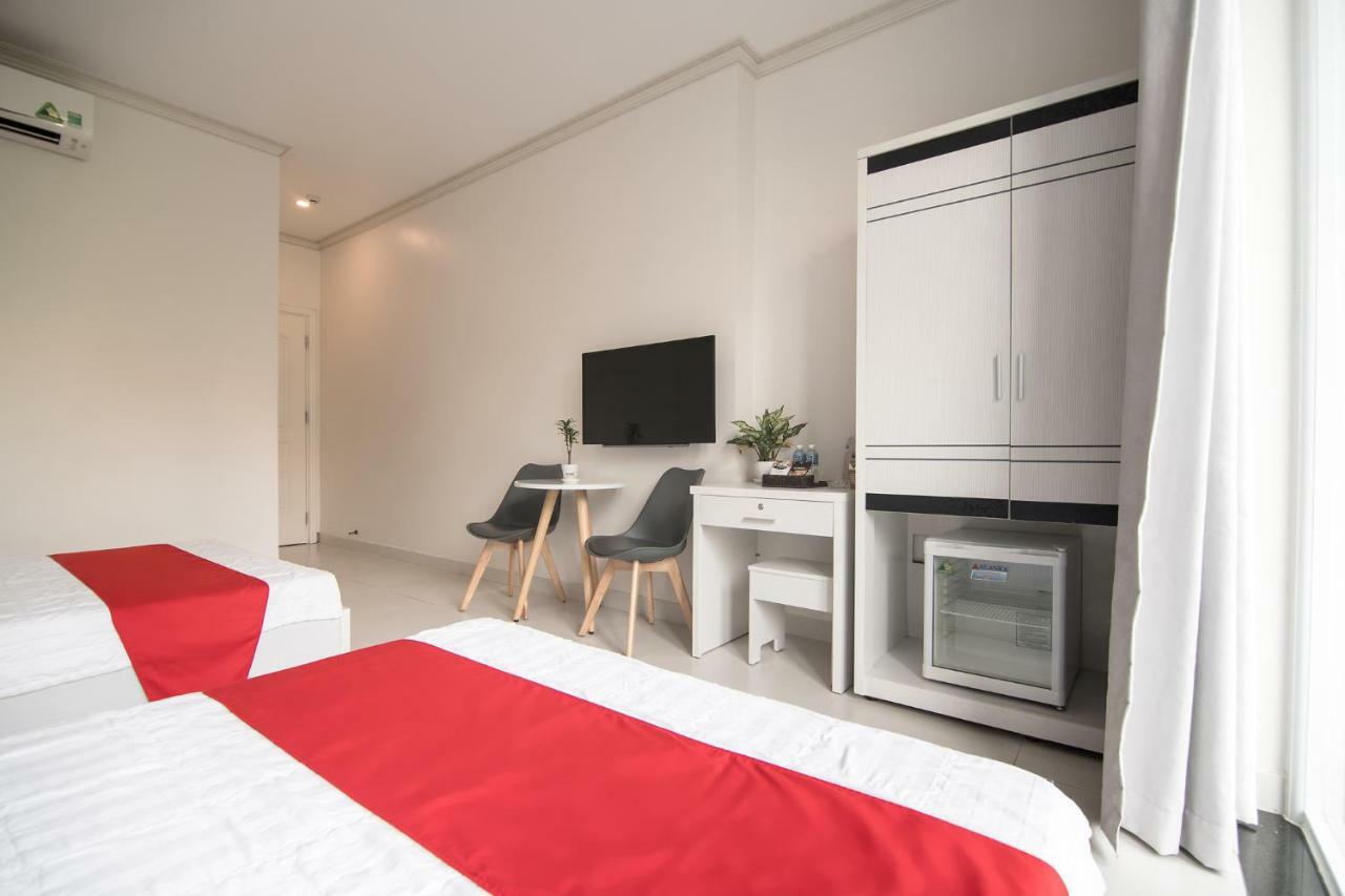 הו צ'י מין סיטי Bin Bin Hotel 4 - Near Sunrise City D7 מראה חיצוני תמונה