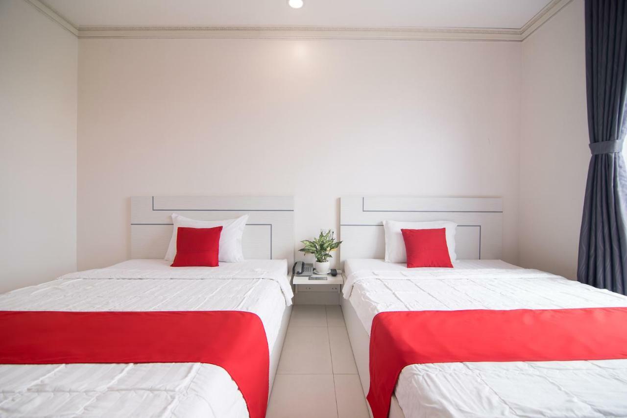 הו צ'י מין סיטי Bin Bin Hotel 4 - Near Sunrise City D7 מראה חיצוני תמונה